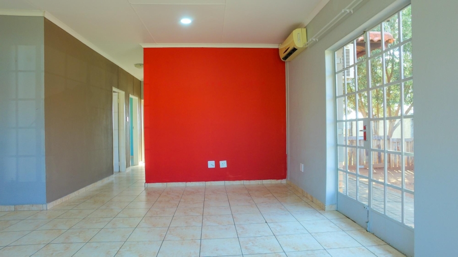 3 Bedroom Property for Sale in Hexrivier Lifestyle Estate North West